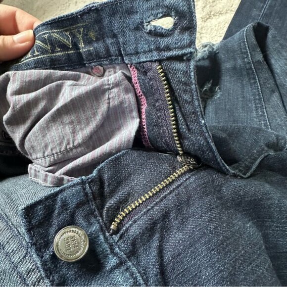 Victoria's Secret PINK | Bling Dark Wash Distressed Skinny Jeans | Size 4 - Picture 9 of 15